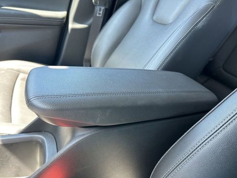 Used 2024 Buick Encore GX Sport Touring image 29