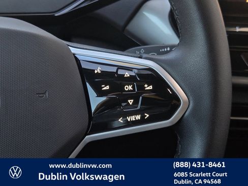 Certified 2023 Volkswagen ID.4 Pro S AWD/4WD image 19