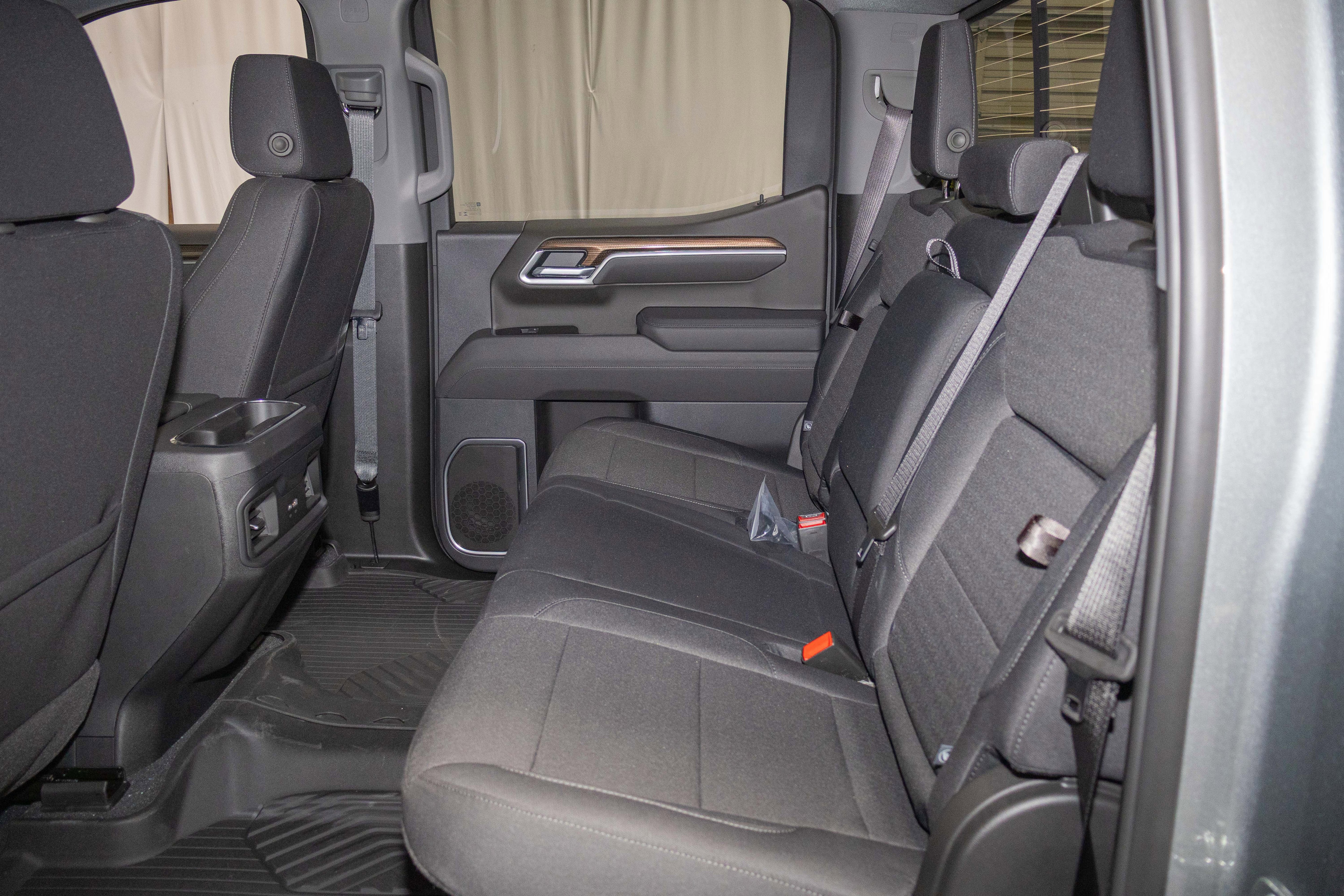 New 2026 Chevrolet Silverado 1500 RST AWD/4WD image 12