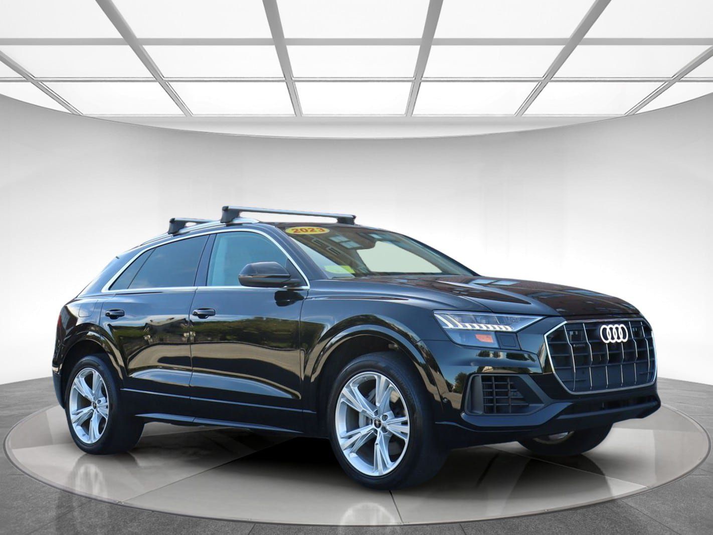 Used 2023 Audi Q8 Premium w/ Convenience Package AWD/4WD image 3