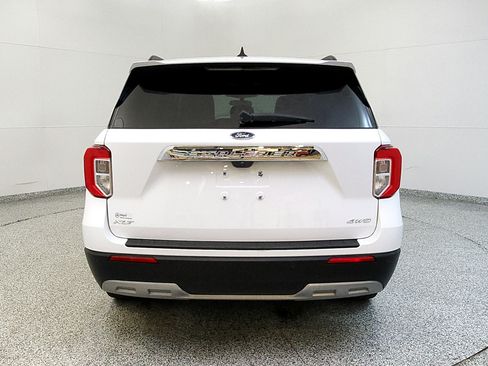 Used 2023 Ford Explorer XLT w/ Equipment Group 202A AWD/4WD image 6