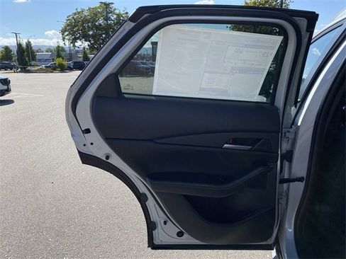 New 2025 MAZDA CX-30 AWD 2.5 S w/ Select Sport Pkg image 25