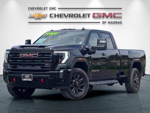 Used 2024 GMC Sierra 2500 AT4 w/ Technology Package AWD/4WD image 7