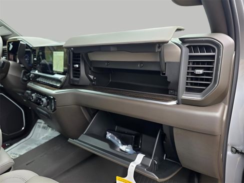 New 2026 Chevrolet Silverado 3500 LT w/ Texas Edition image 19