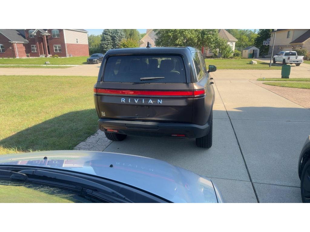 Used 2023 Rivian R1S Adventure Quad AWD/4WD image 4