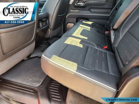 Used 2024 GMC Sierra 2500 AT4X AWD/4WD image 29