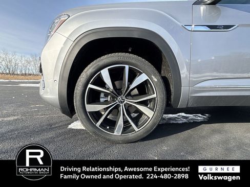 New 2026 Volkswagen Atlas SEL Premium R-Line AWD/4WD image 11