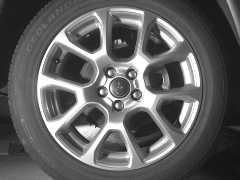 Used 2025 Jeep Compass Limited image 15