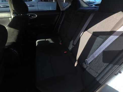 Used 2013 Nissan Sentra SR image 11