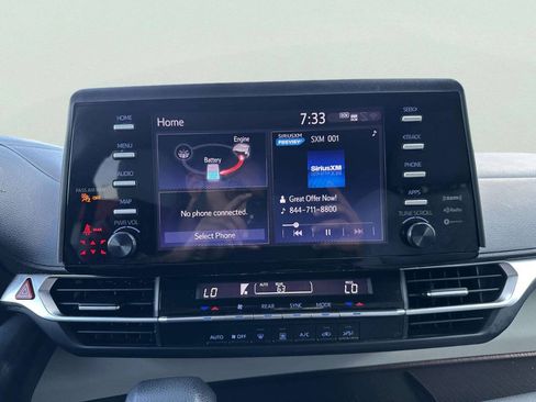 Used 2023 Toyota Sienna LE FWD image 29