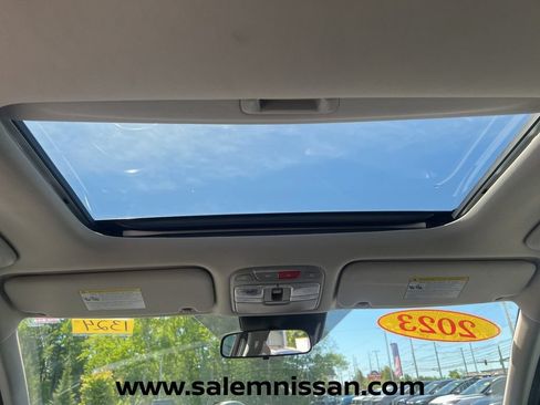 Used 2023 Kia Telluride S w/ S Sunroof Package AWD/4WD image 17