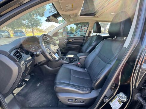 Used 2018 Nissan Rogue Sport SL w/ SL Premium Package AWD/4WD image 24
