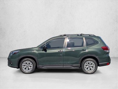 Used 2022 Subaru Forester image 9