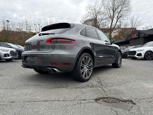 Used 2015 Porsche Macan Turbo image 13