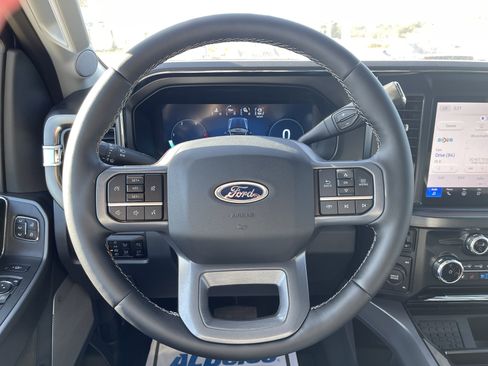 New 2026 Ford F250 Lariat w/ FX4 Off-Road Package image 16