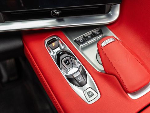 Used 2024 Chevrolet Corvette Z06 image 97