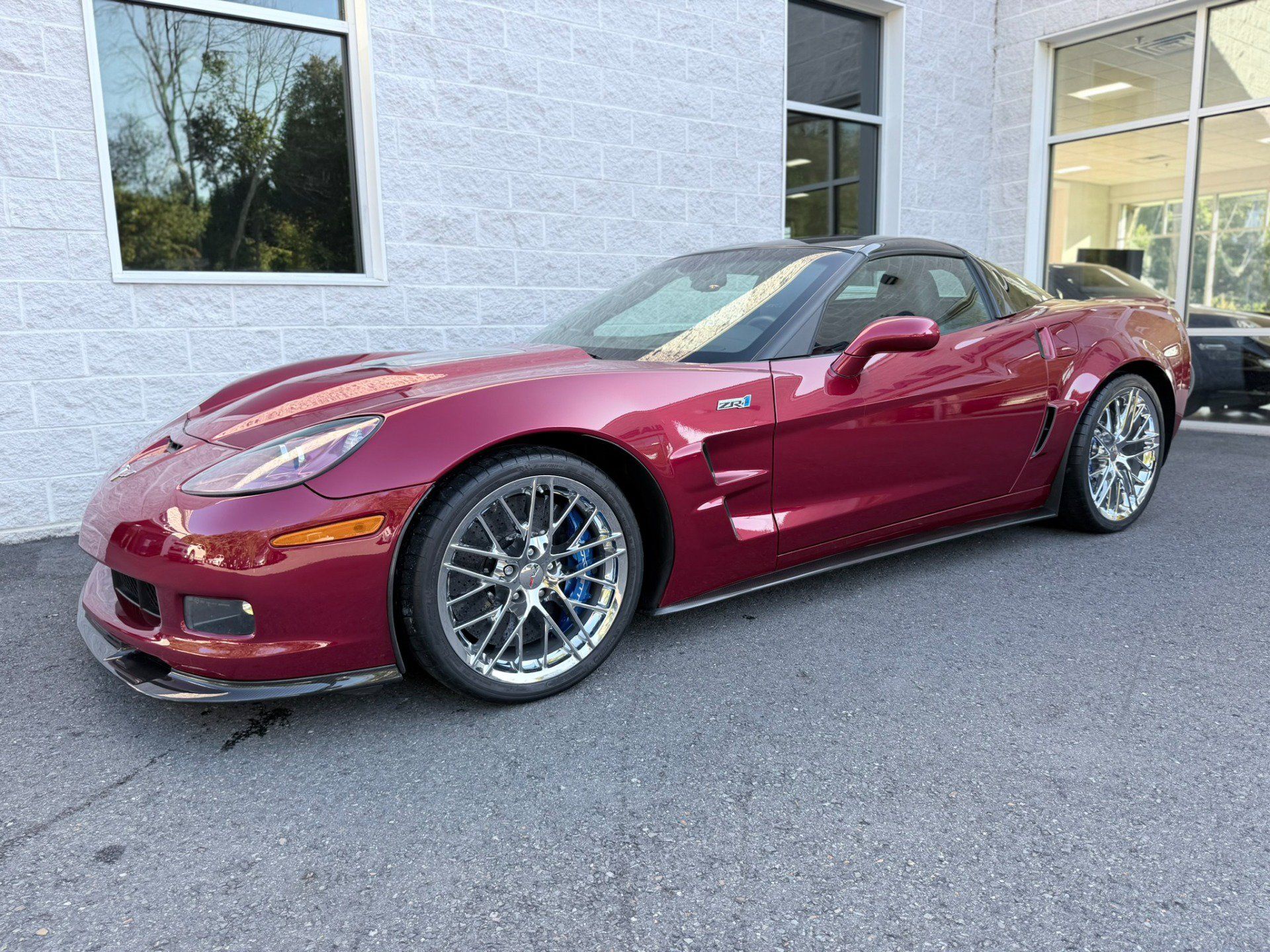 Used 2013 Chevrolet Corvette ZR1 w/ 3ZR Preferred Equipment Group RWD image 3