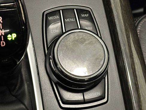 Used 2017 BMW X5 xDrive50i image 17