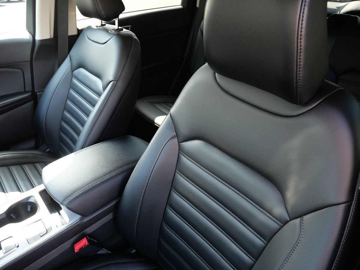 Used 2022 Ford Edge SEL w/ Convenience Package AWD/4WD image 11
