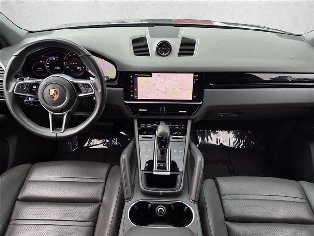 Used 2023 Porsche Cayenne AWD/4WD image 19