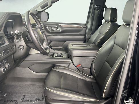 Used 2022 Chevrolet Tahoe Premier AWD/4WD image 10