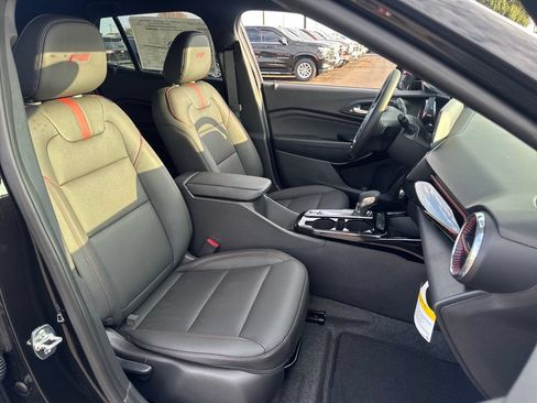 New 2026 Chevrolet Trax RS w/ Driver Confidence Package FWD image 11
