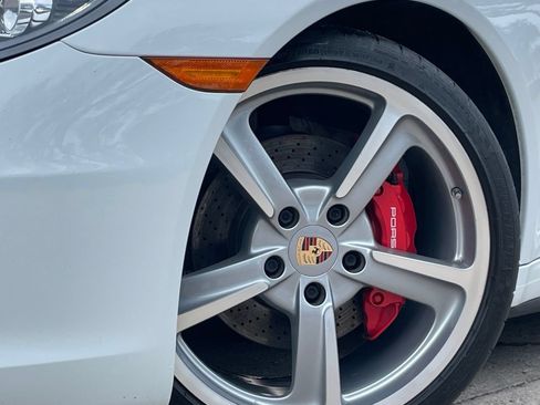 Used 2014 Porsche 911 Carrera 4S AWD/4WD image 10