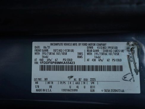 Used 2021 Ford Transit 350 DRW RWD image 28