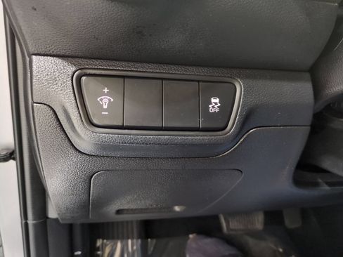 Certified 2024 Kia Forte LXS FWD image 17