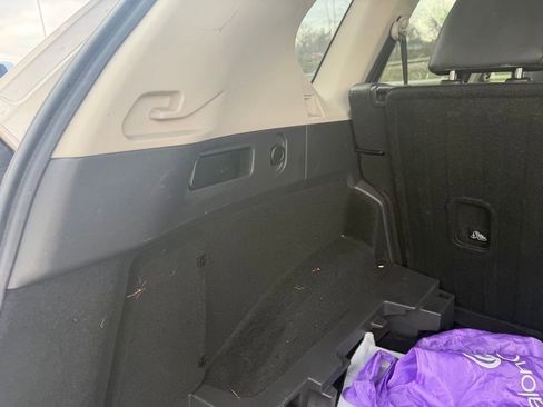 Used 2021 Nissan Rogue Platinum image 8