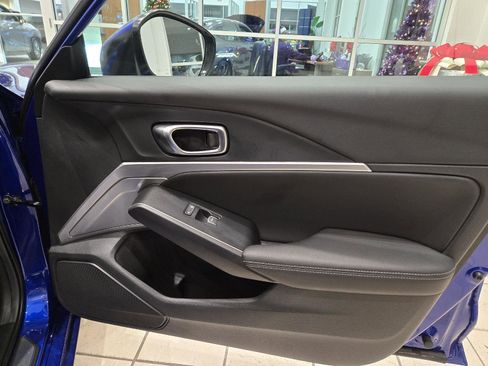 Certified 2025 Acura Integra A-Spec image 18