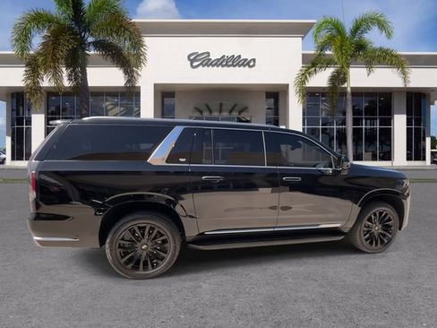 Certified 2024 Cadillac Escalade ESV Premium Luxury RWD image 15