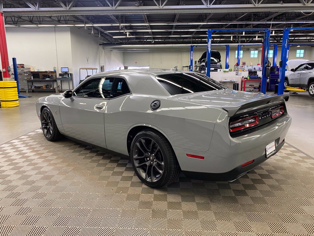 Used 2022 Dodge Challenger R/T Scat Pack w/ Plus Package RWD image 8