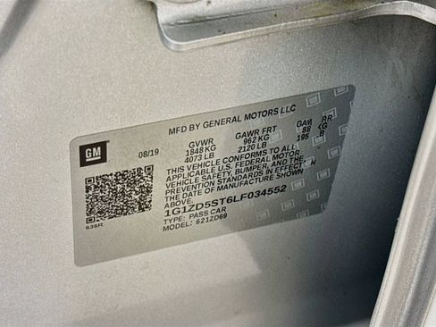 Used 2020 Chevrolet Malibu LT FWD image 37