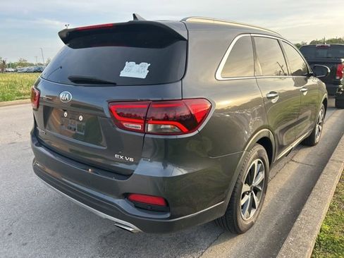 Used 2019 Kia Sorento EX FWD image 3