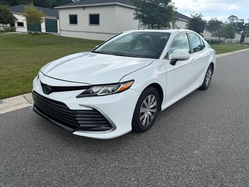 Used 2021 Toyota Camry LE w/ Cold Weather Package FWD image 3