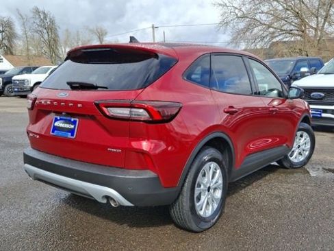 Used 2025 Ford Escape Active w/ Tech Pack #1 image 9