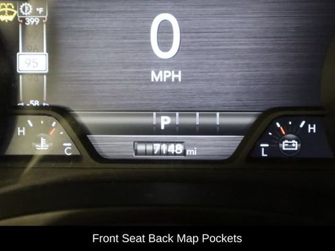 Used 2025 RAM 1500 Warlock AWD/4WD image 36
