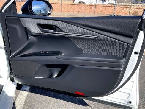 Certified 2025 Toyota Camry SE image 19