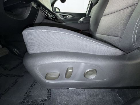 New 2026 Chevrolet Traverse LT FWD image 14