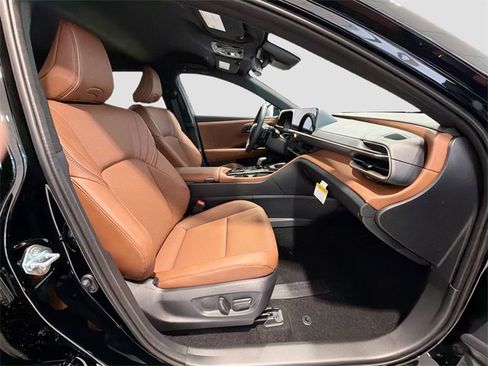 New 2026 Toyota Crown Signia image 21