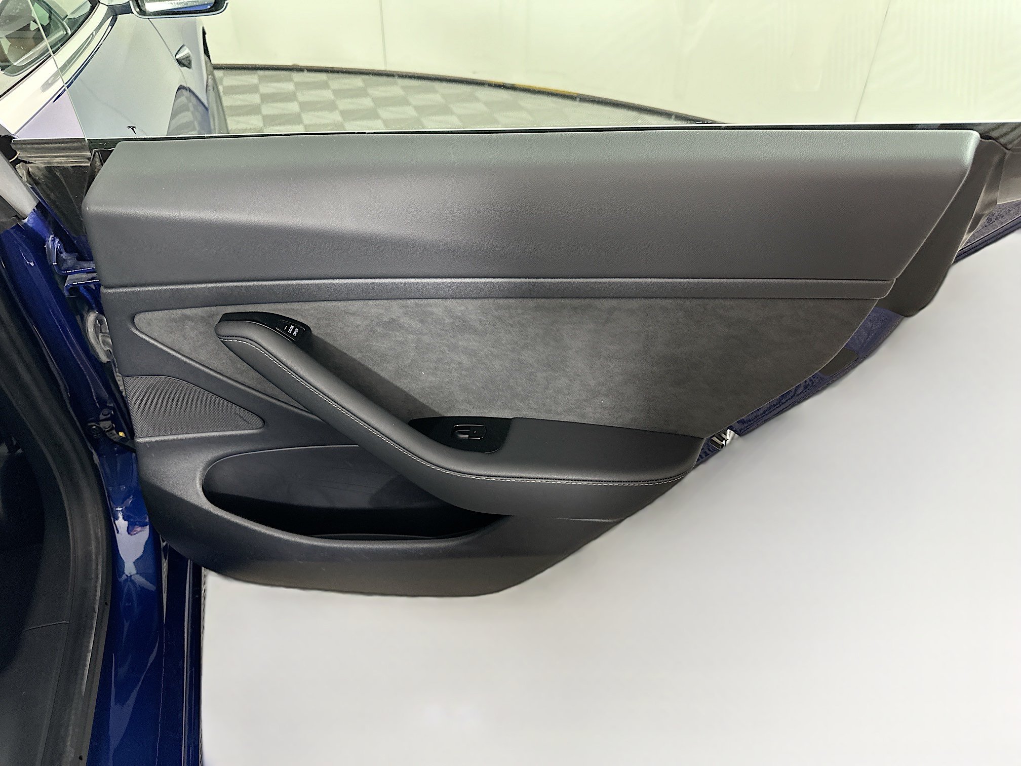 Used 2020 Tesla Model 3 Standard Range Plus RWD image 27