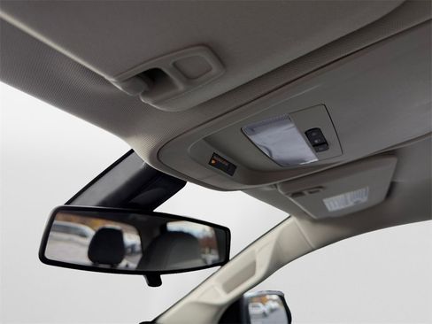 Used 2022 Chevrolet Colorado W/T w/ Custom Special Edition image 27