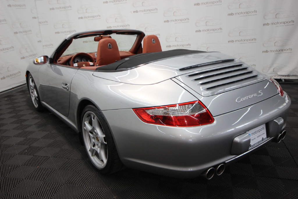 Used 2006 Porsche 911 Carrera S RWD image 32