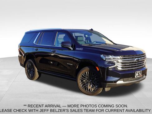 Used 2021 Chevrolet Tahoe High Country w/ Premium Package AWD/4WD image 1