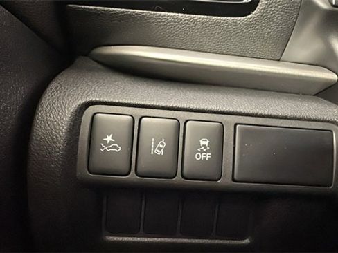 New 2025 Mitsubishi Eclipse Cross ES image 36