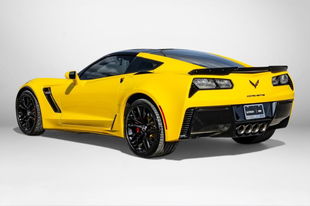 Used 2015 Chevrolet Corvette Z06 w/ 2LZ Preferred Equipment Group RWD image 8