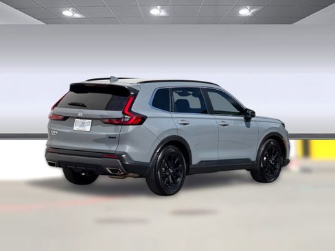 Used 2025 Honda CR-V Sport image 9