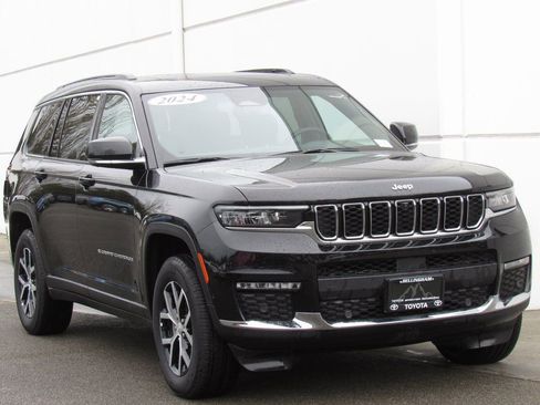 Used 2024 Jeep Grand Cherokee L Limited w/ Luxury Tech Group II image 2