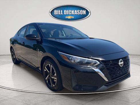 Used 2025 Nissan Sentra SV FWD image 1
